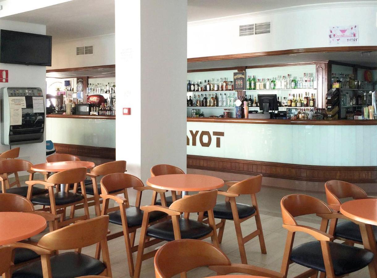 קאלה אן בלאנס Apartaments Talayot מראה חיצוני תמונה